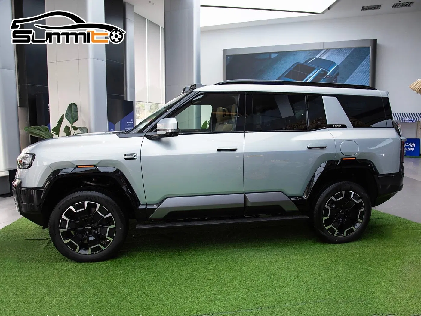 Byd Leopard 8 2025 Smart Electric Hybrid Automatic Car Four-Wheel Drive 4X4 off-Road SUV for Sale