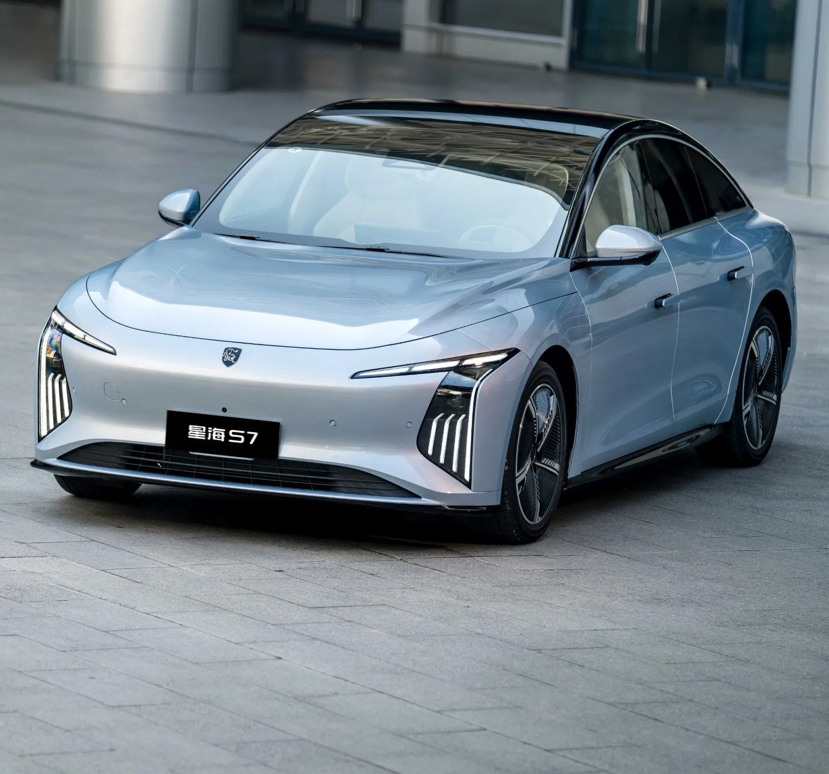 Euro VI Compliant Forthing S7 Luxury Reev Commercial Vehicle