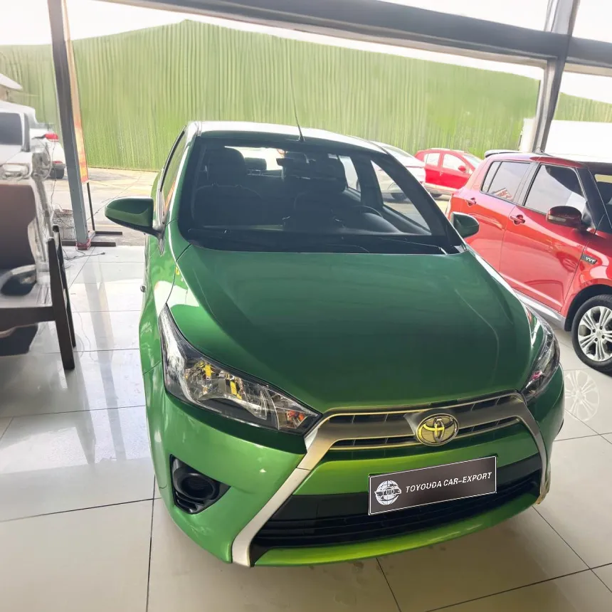 Toyota Yaris L Detail