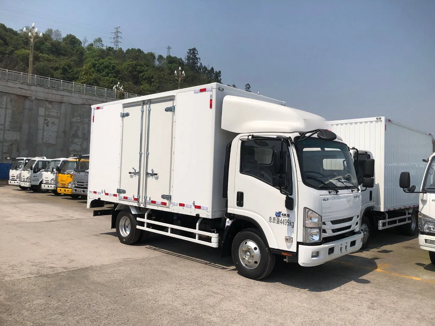 by Isuzu Provide Kv100 Diesel Tipper/Mobile Food Trailer Cart/Dump &amp; Mini/Tractor/Mini Pickup for Sale Like HOWO Sinotruk Shacman 5/8/10 Ton Light Truck/Car