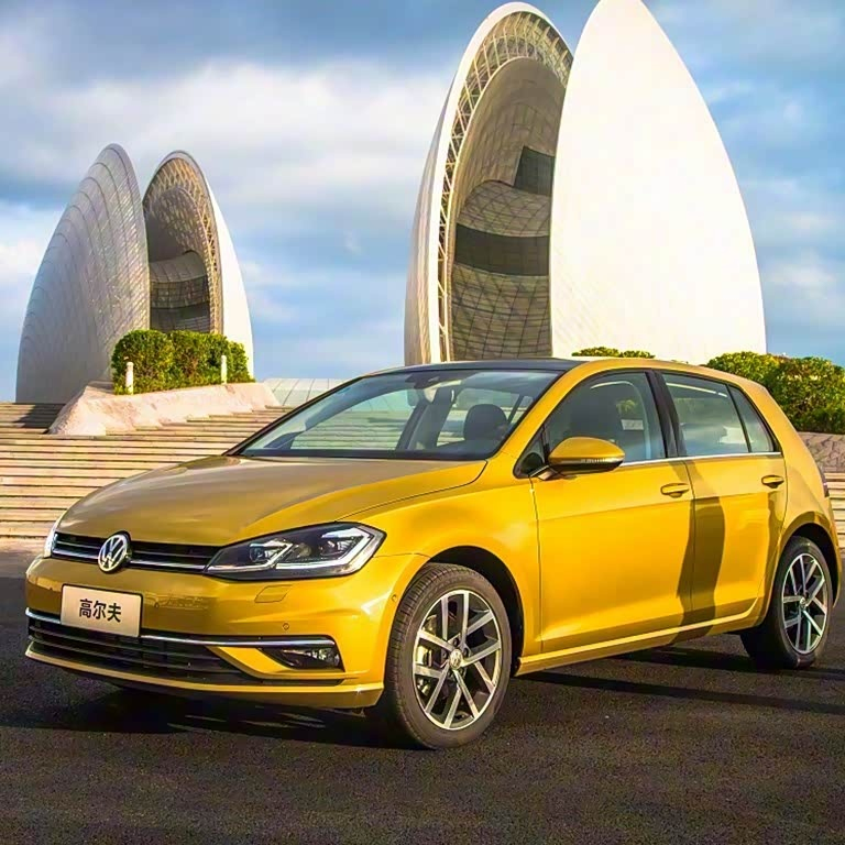 China-Imported Volk-Swagen Golf - Smart Fuel-Efficient German Hatchback for Daily Use