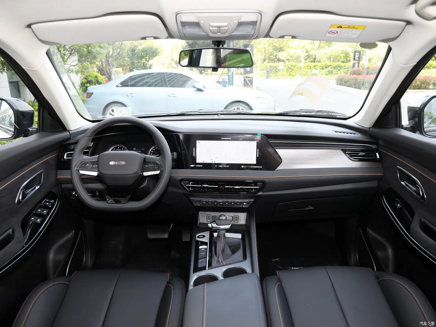 High Quality Changan Oushang X7 Plus Fure Gasoline SUV