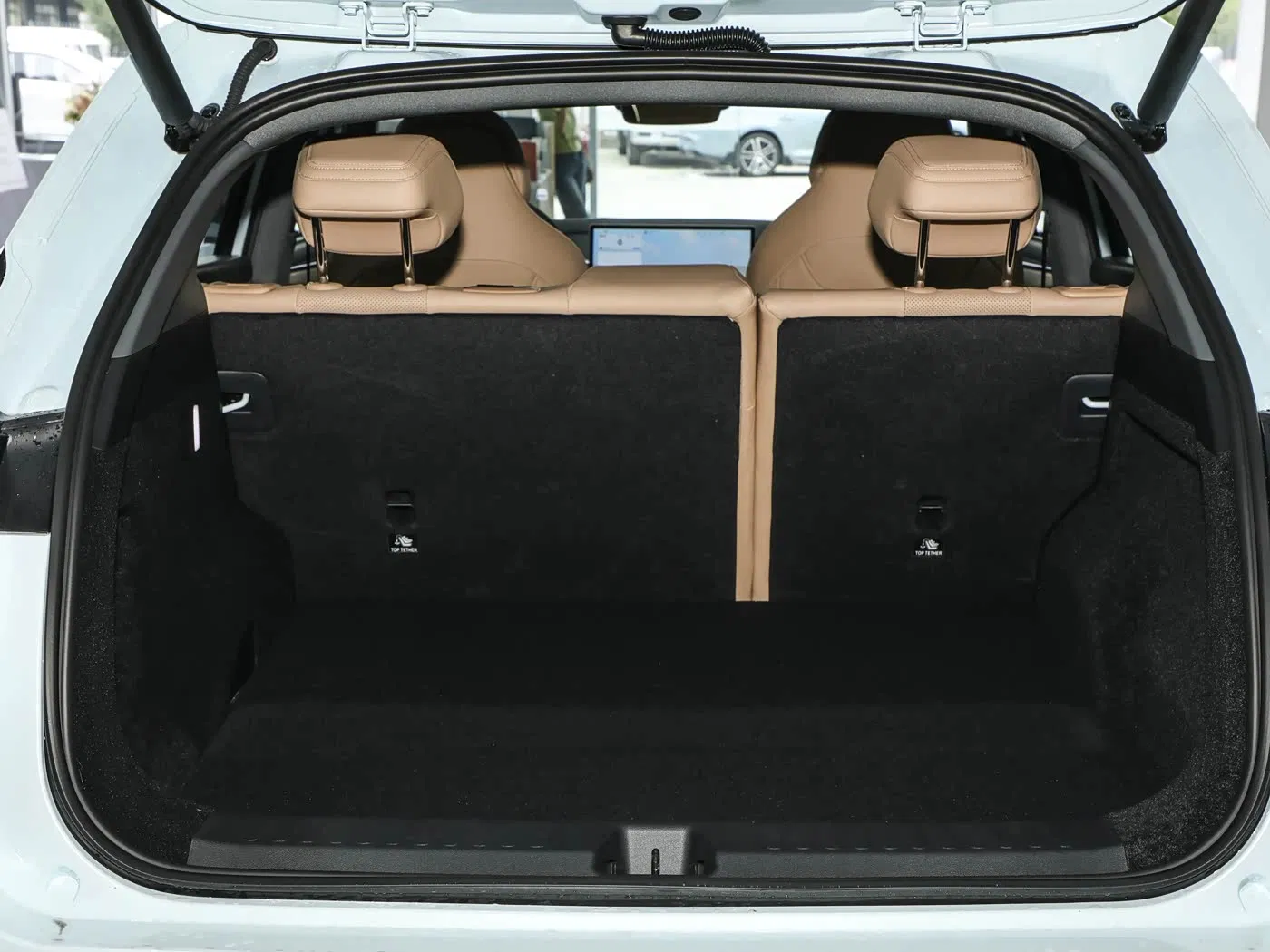 Exquisite and Compact New Energy Hatchback Arcfox Koala S 2024 PRO