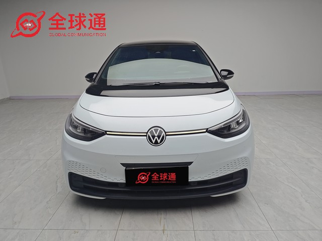 Used VW ID. 3: a Long-Range Electric Liftback Sedan for Budget Buyers