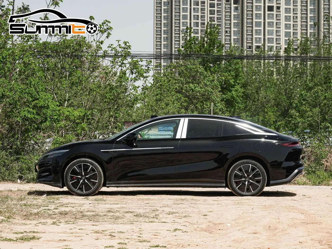 BYD Han L Intelligent Driver