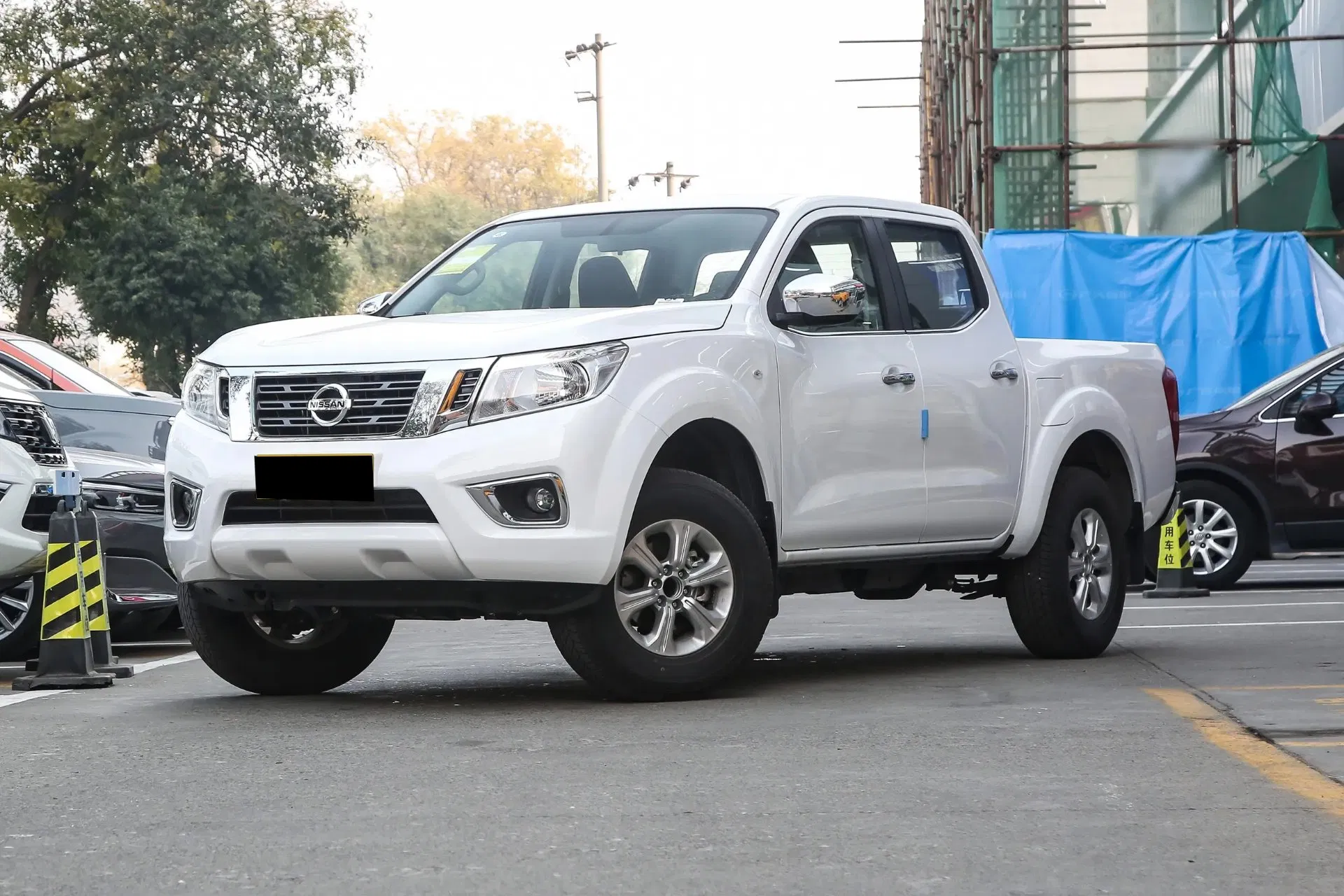 Nissan Navara China SUV Fuel Vehicle Gasoline Conventional Vehicles Pickup Used Car
