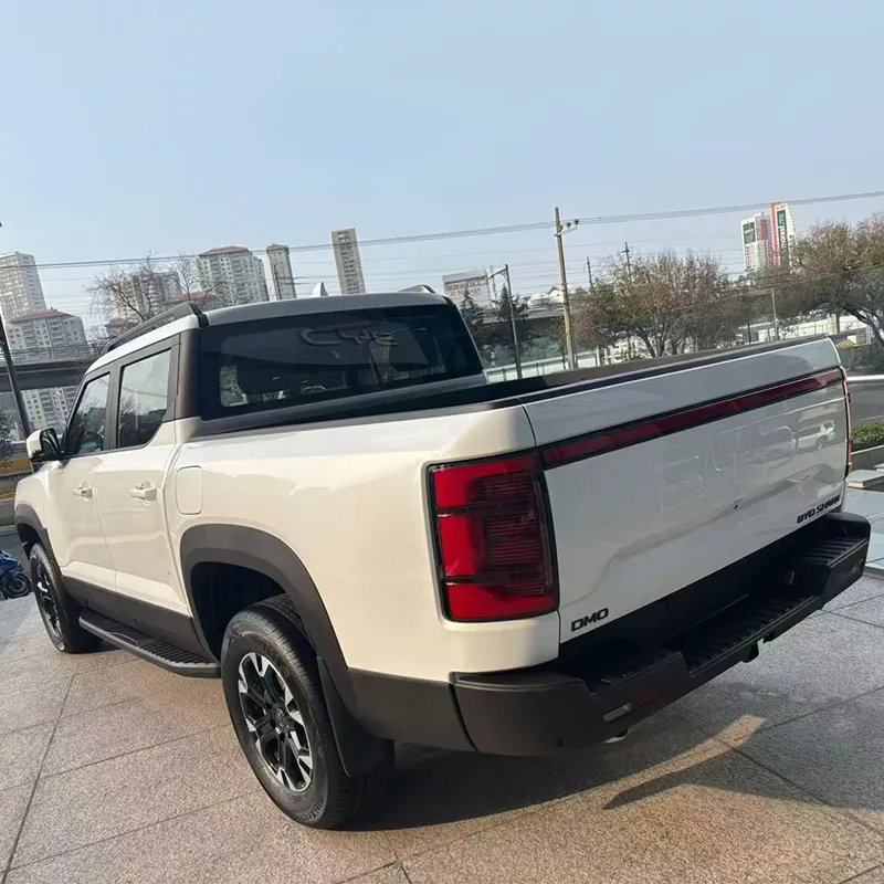 2025 Byd Shark Electric Pickup Truck Long Range Phev Hybrid Cargo Vehicle Desert-Ready New Energy Truck for Middle East