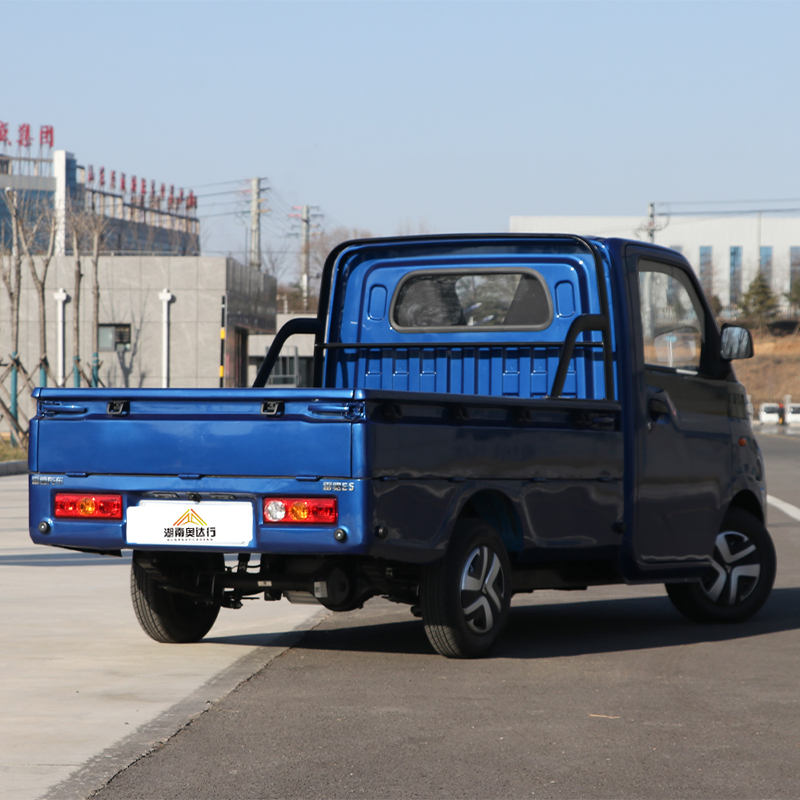 Baic Leichi Mini Pickup Best Selling Mini Electric Truck for Adult Electric Trucks Adults Vehicle Electric Box Truck for Sale