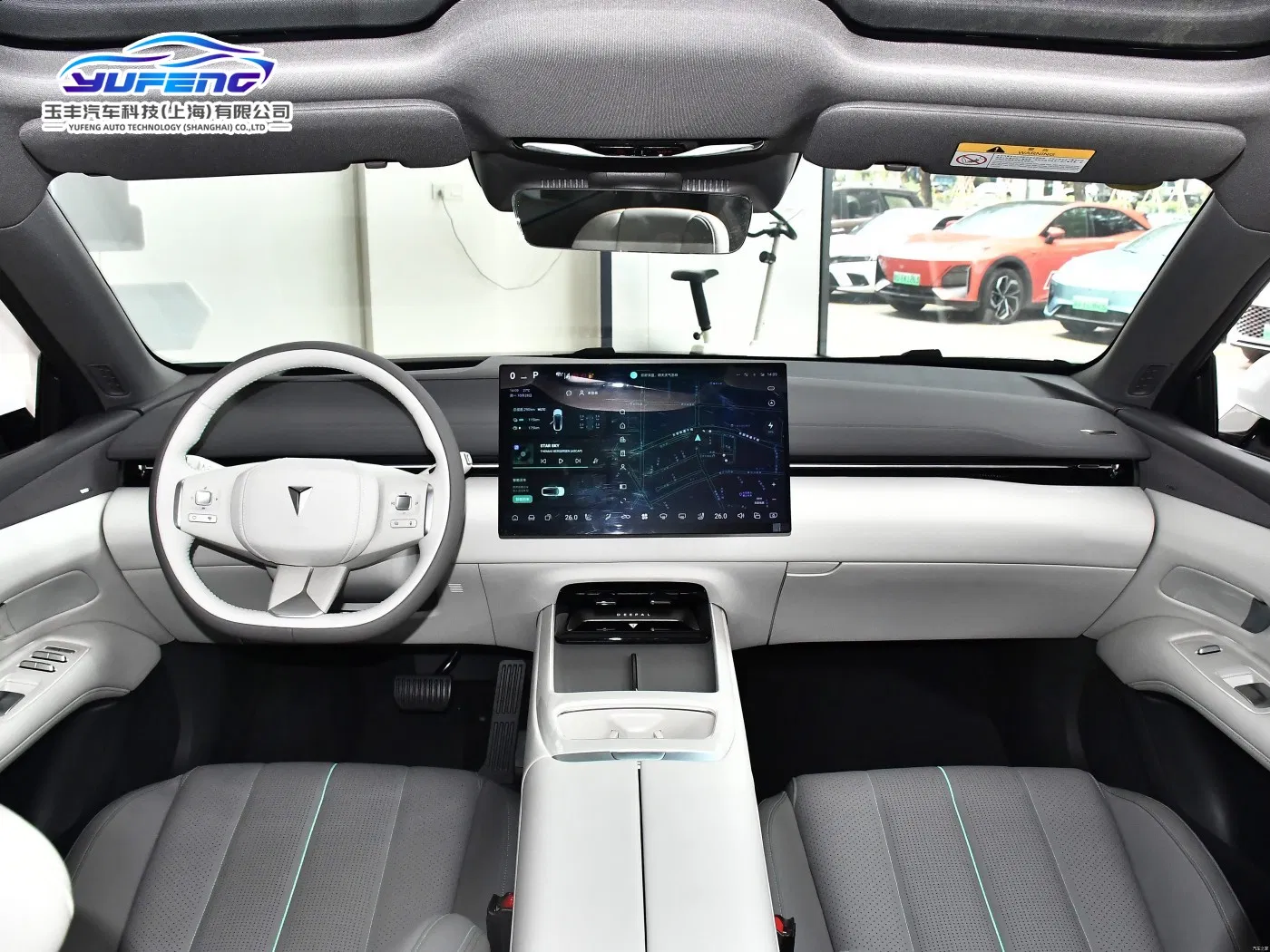 Luxury Deepal L07 Extended Range Pure Electric 5 Door 5 Seats Smart Hatchback for City Driving