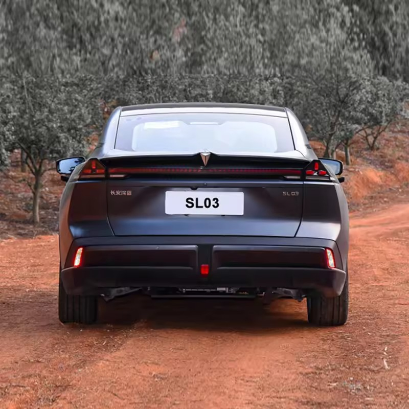 Hot Sale Changan Deepal SL03 Erev 1.5L 1200km Range 5 Seater Hybrid Electric Sports Car Electric Car EV Car New Energy Vehicles