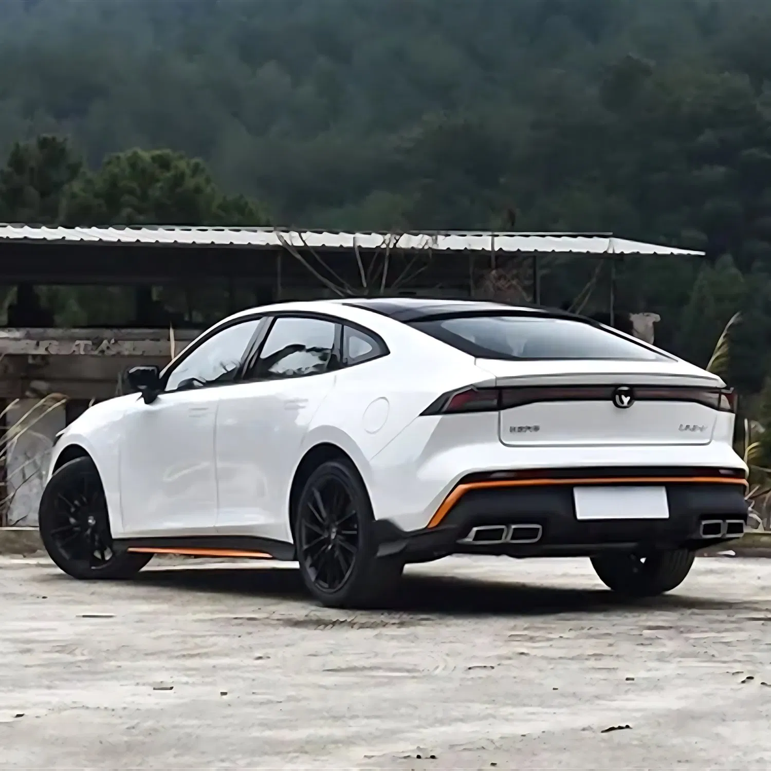 Brand New Changan Uni-V Sport Car 1.5t 2.0t Fuel Hatchback/Sedan Automatic Leather Metal 5 Economical Gasoline Engine New Used Car