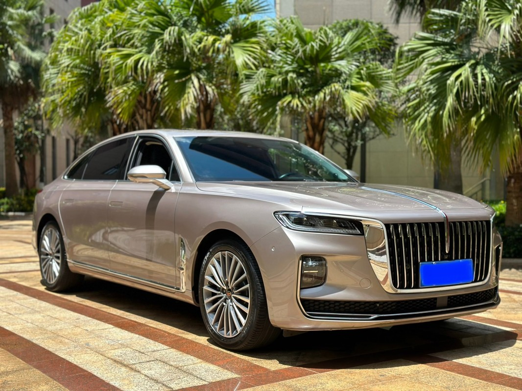 Hongqi H9 Gasoline Cars Luxury Sedan Brand 2.0t High Performance Used Cars High Speed 230km/H Petrol Car Auto Car Second Hand Car