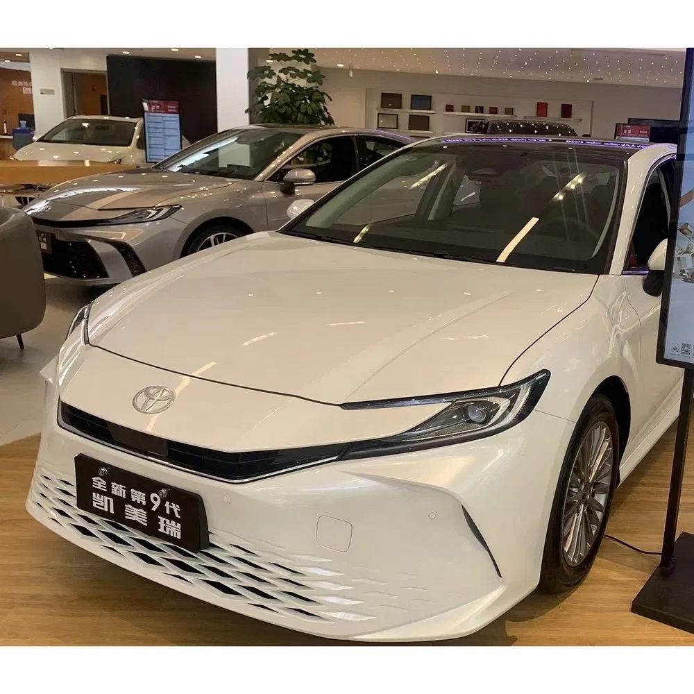 High-End Temperament 4915mm Length Camry Dual Engine Elite Edition Hybrid Electric Cars
