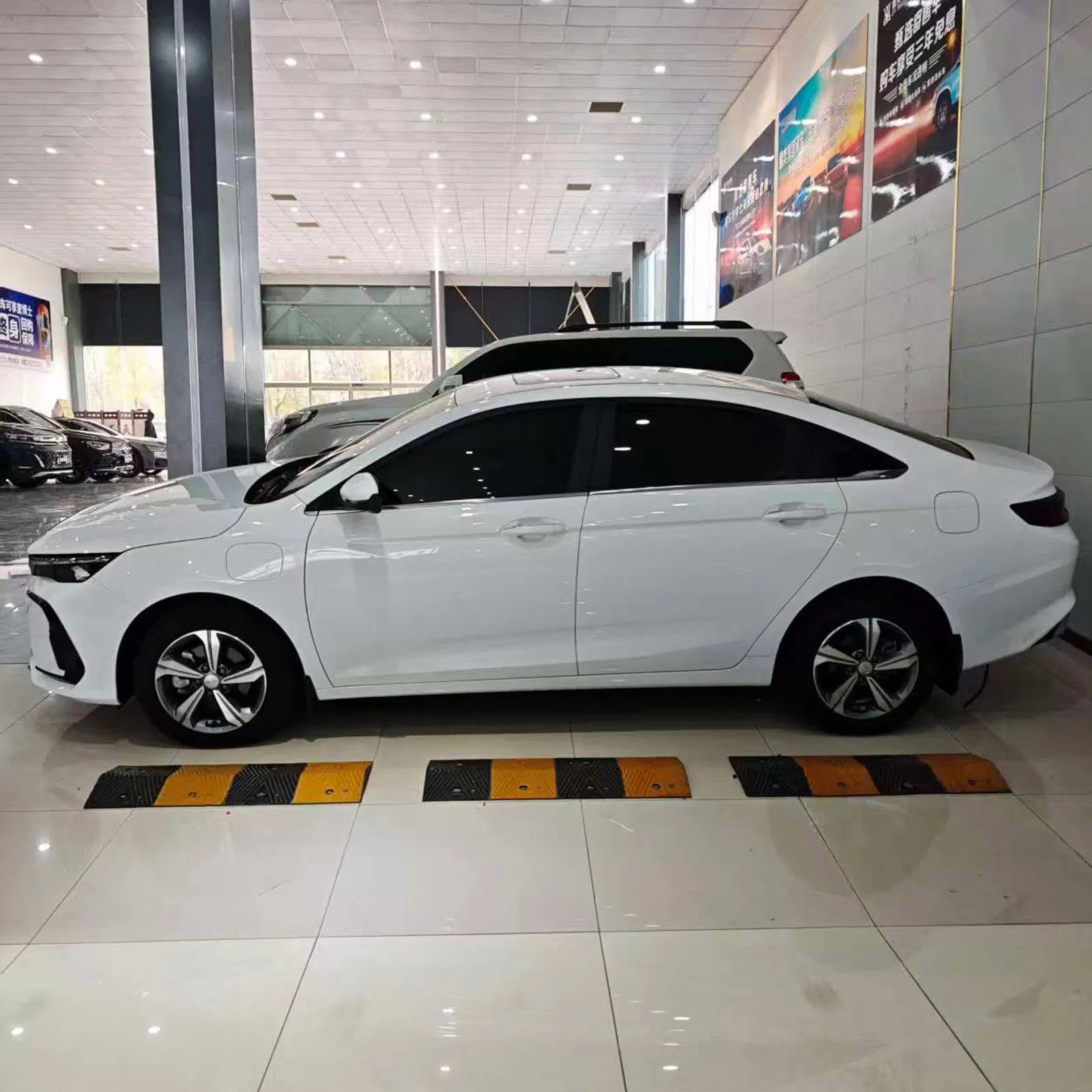 2023 Used Geely Emgrand Compact Sedan for Retail &amp; Wholesale