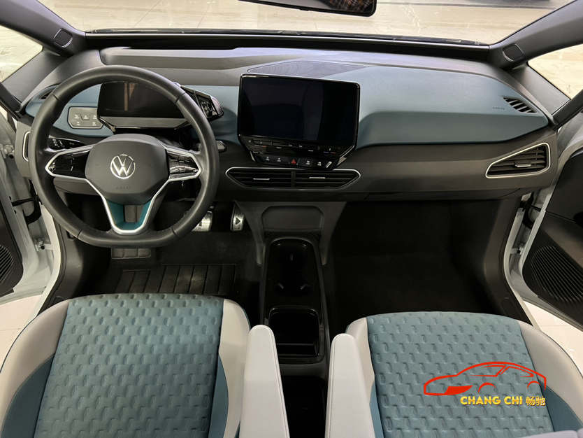 ID. 3 PRO Extreme Intelligent Version Pure Electric 5 Door 5 Seats Compact Hatchback for City Driving