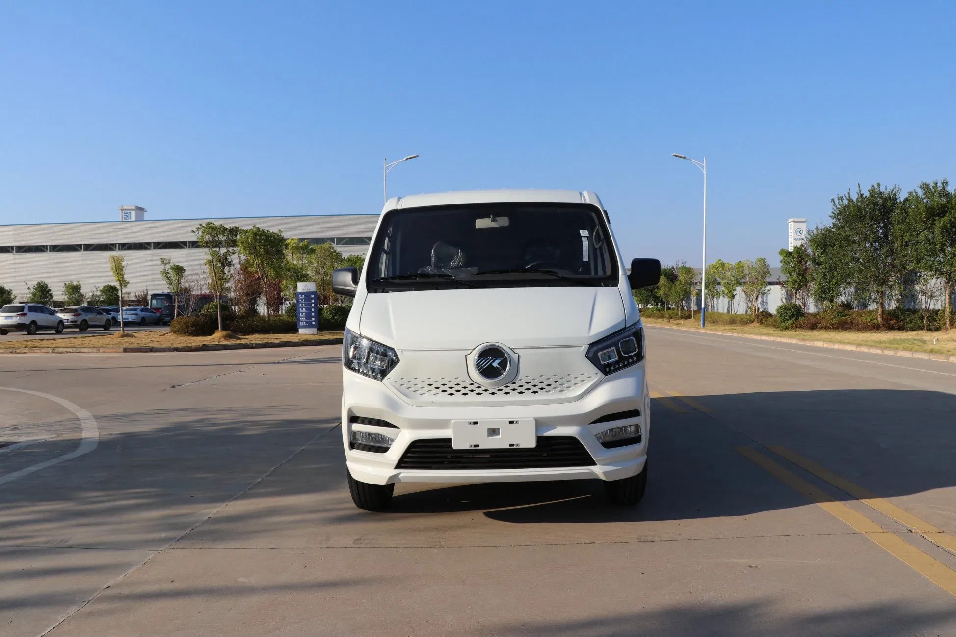 Customized Gasoline Type Double Decker Cabin Mini Van 2WD Minivan