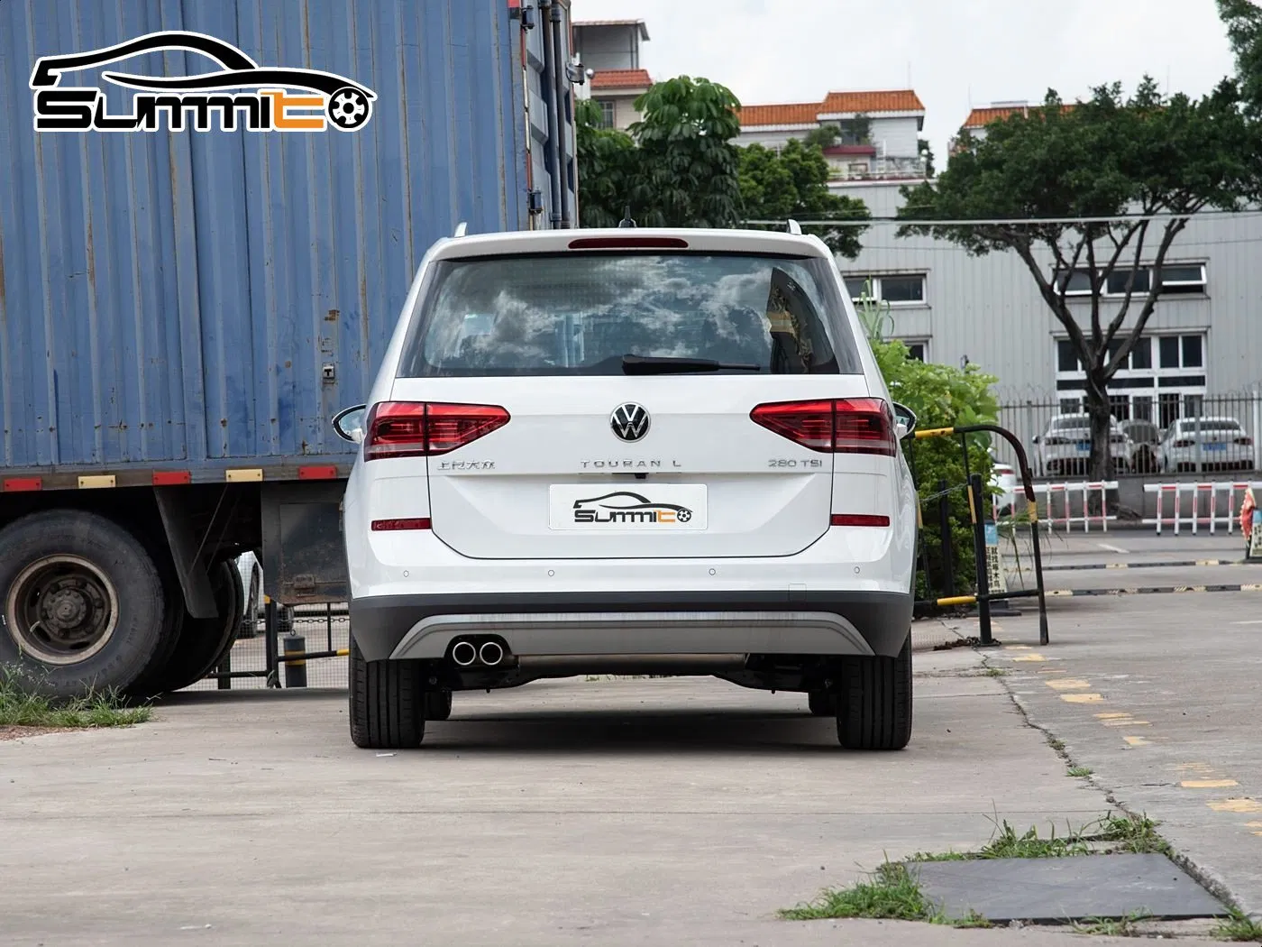 Latest Model Volkswagen Touran Adult MPV Car Cheap Auto Automatic Used Gasoline Commercial Vehicle