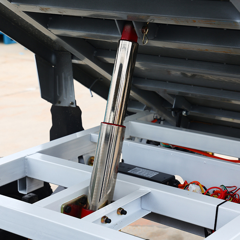 Factory 4 Wheels 2000W Motor Pick up Mini Truck Electric Cheap Mini EV Dump Truck New Made in China Sale Small Mini Cargo Van Truck Right Hand Drive for Sale