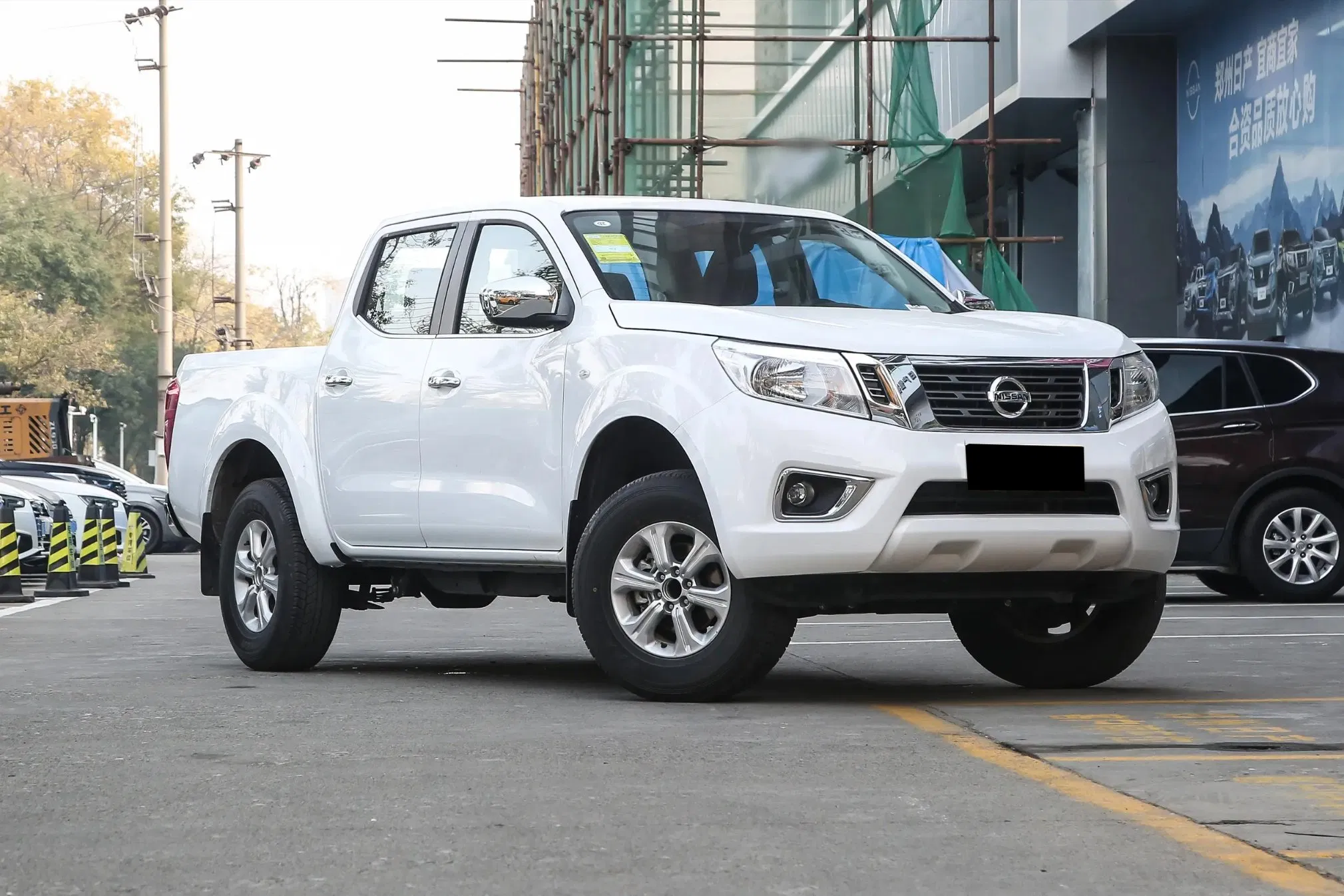 Nissan Navara China SUV Fuel Vehicle Gasoline Conventional Vehicles Pickup Used Car