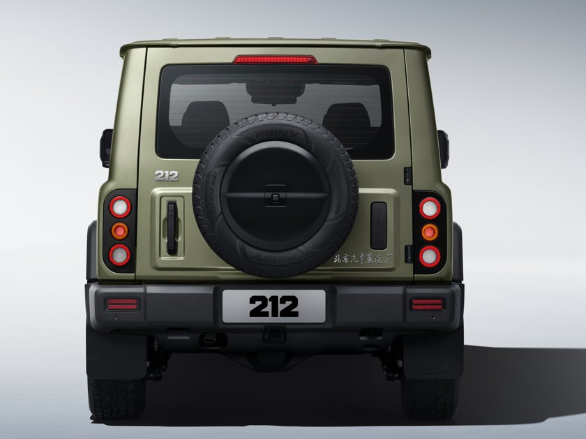 BAW New 212 4WD 2.0t off Road Gasoline 8at 4X4 SUV