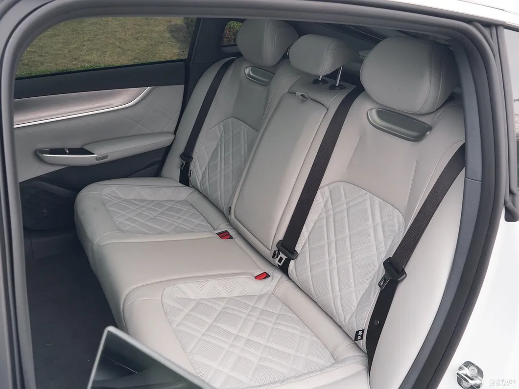 Changan Qiyuan A07 Seats