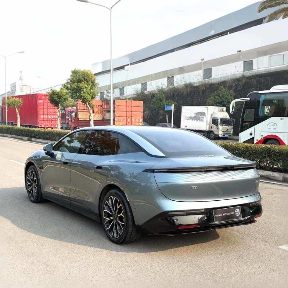 2024 Zeekr 007 Rwd Adas 75kwh Electric Sedan