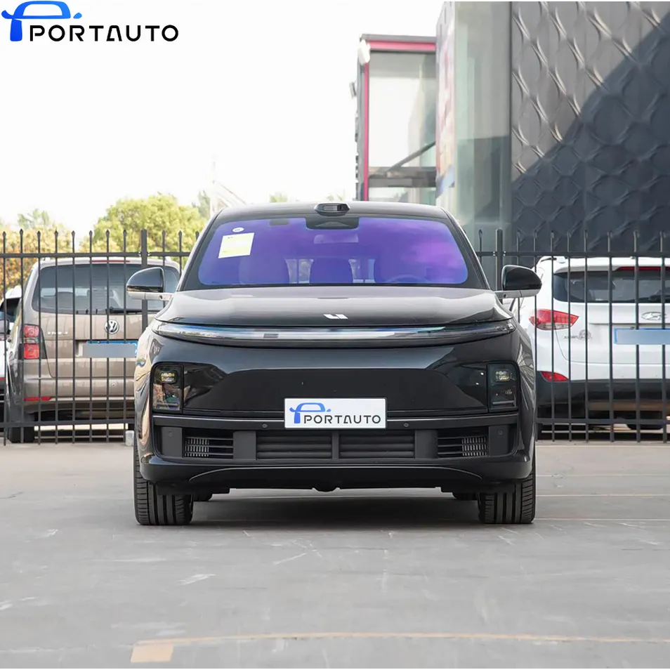 Lixiang L6 Interior View