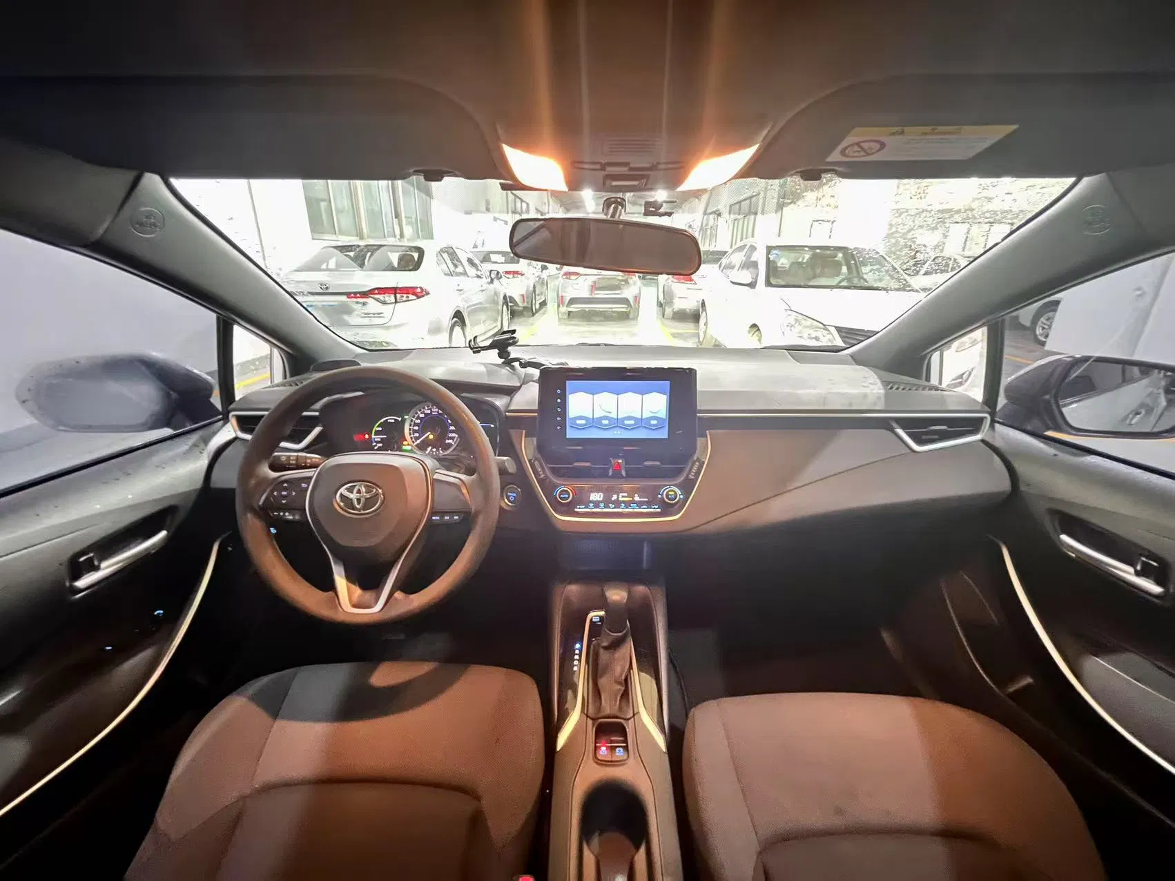 2019 Levin Hybrid 1.8h Entry Edition, Family Car, High Resale Value