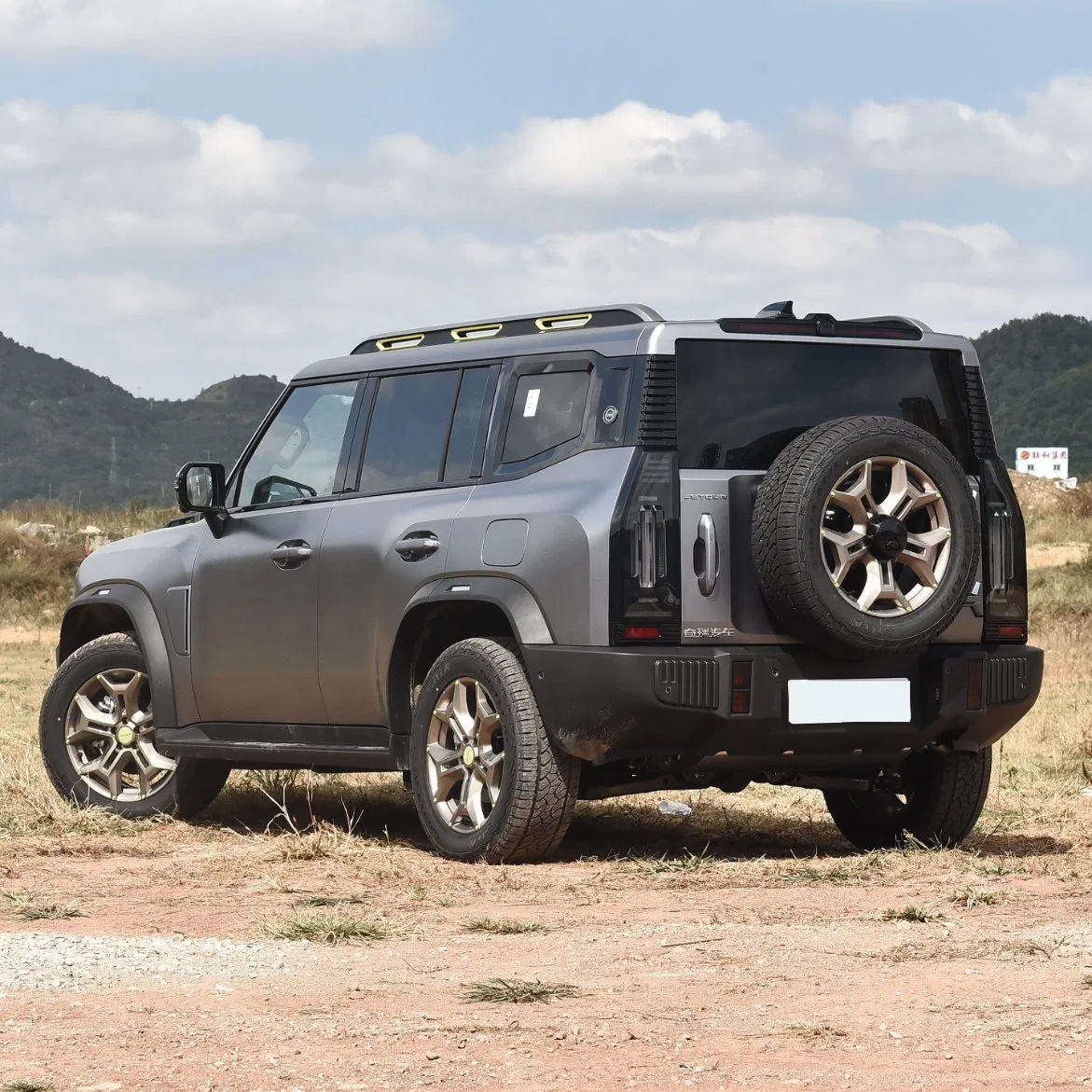 Jetour Traveler 2.0t 4WD New Gasoline SUV Fuel Vehicle China Used Car