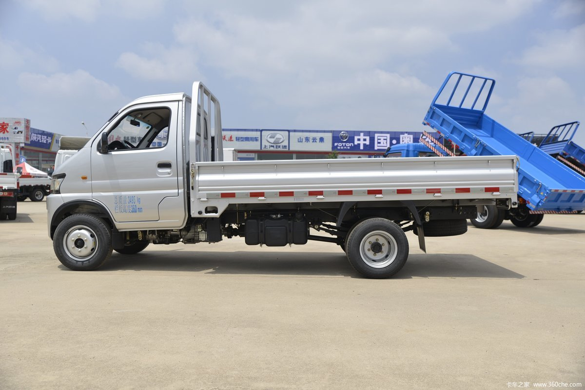 Pick up Vehicle 1.6L Gasoline 1.5t Transport Cargo Truck Double Single Cabin Chinese Kama Brand Mini Car Pickup Trucks