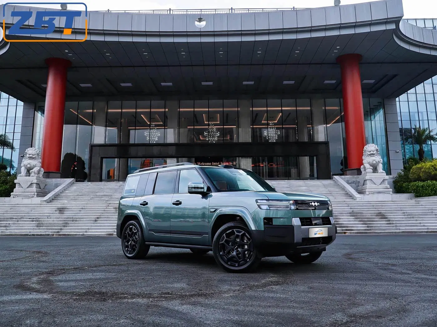 Hot Sale Byd Tai 7 SUV 2025 New Model Fangchengbao Leopard Titanium 7 with Plug-in Hybrid Left Steering Electric Car