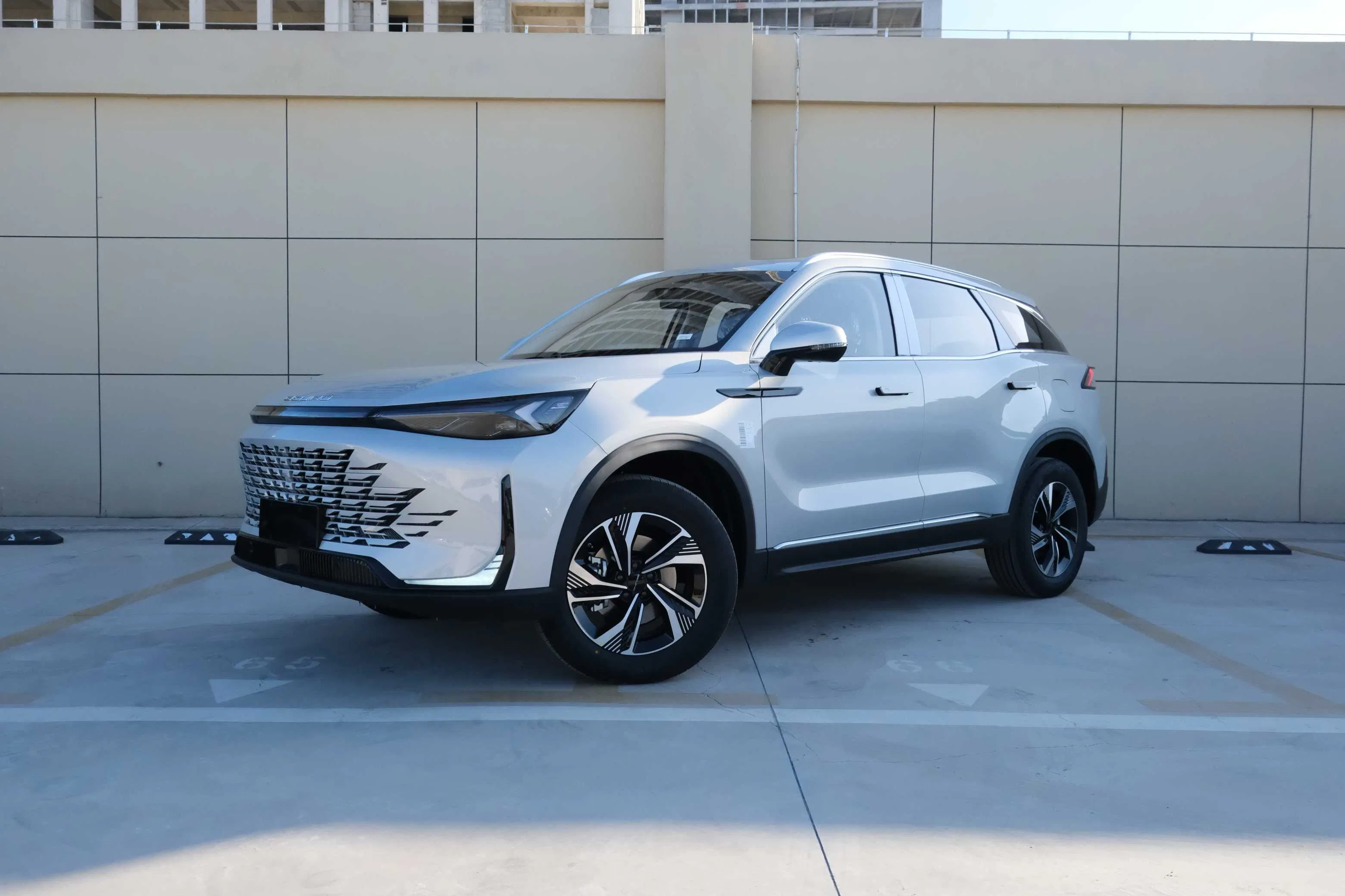 2023 Hot-Selling Second-Hand Beijing X7 Left-Hand Drive 5-Seater High-Quality 1.5td DCT Premium SUV for Family Use Gasoline Car