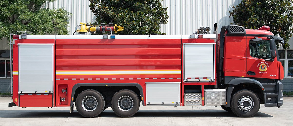 Mercedes-Benz HOWO Isuzu Man Sinotruk 16000L Fire Truck Specialized China Manufacturer 8X4 6X4 6X6 4X4 New Guangdong Diesel Airport Pickup Heavy Duty