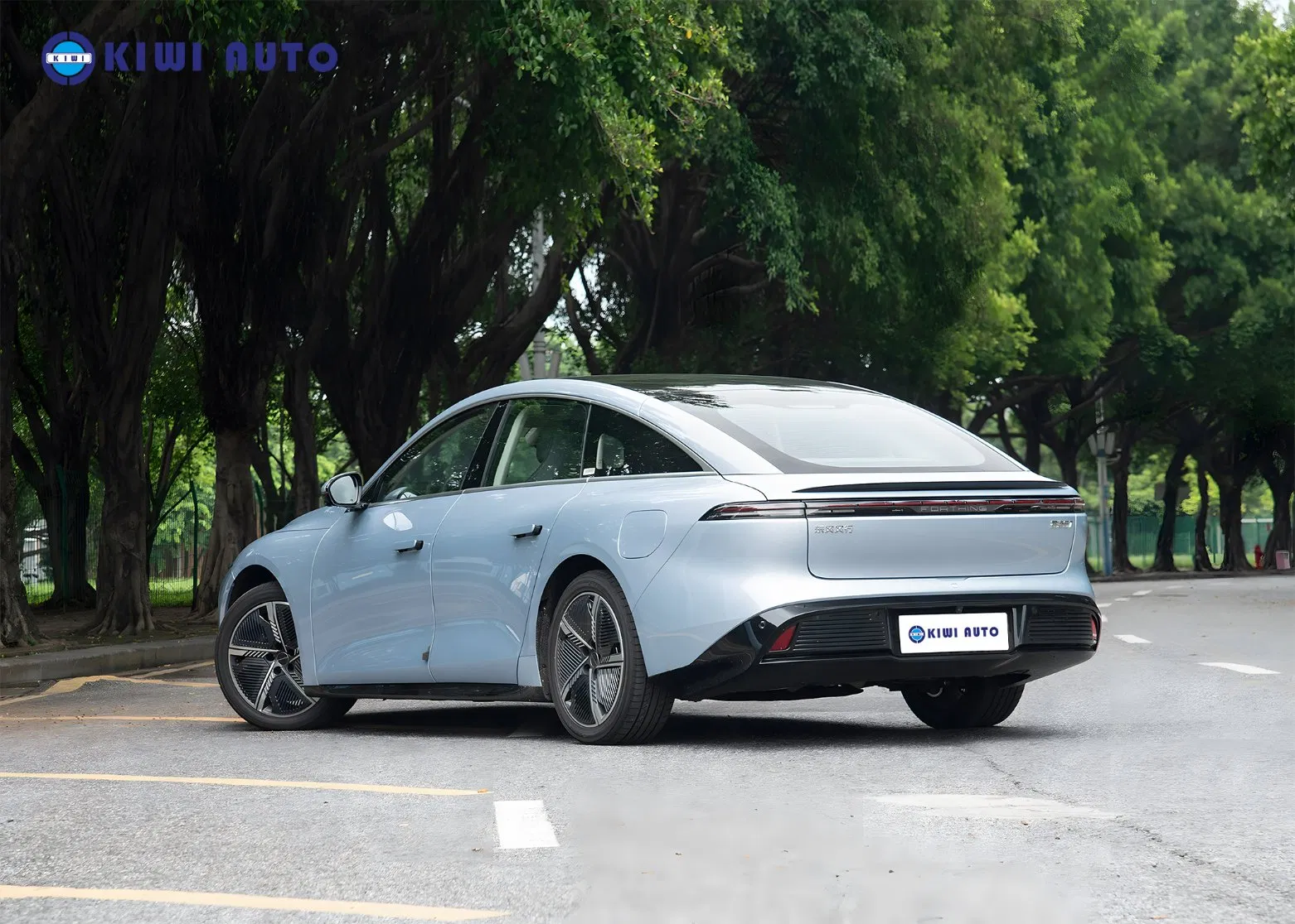 Dongfeng Forthing Xinghai S7 Large Space New Energy Cars Secondhand Luxury Sports Auto Pure Electric Sedan