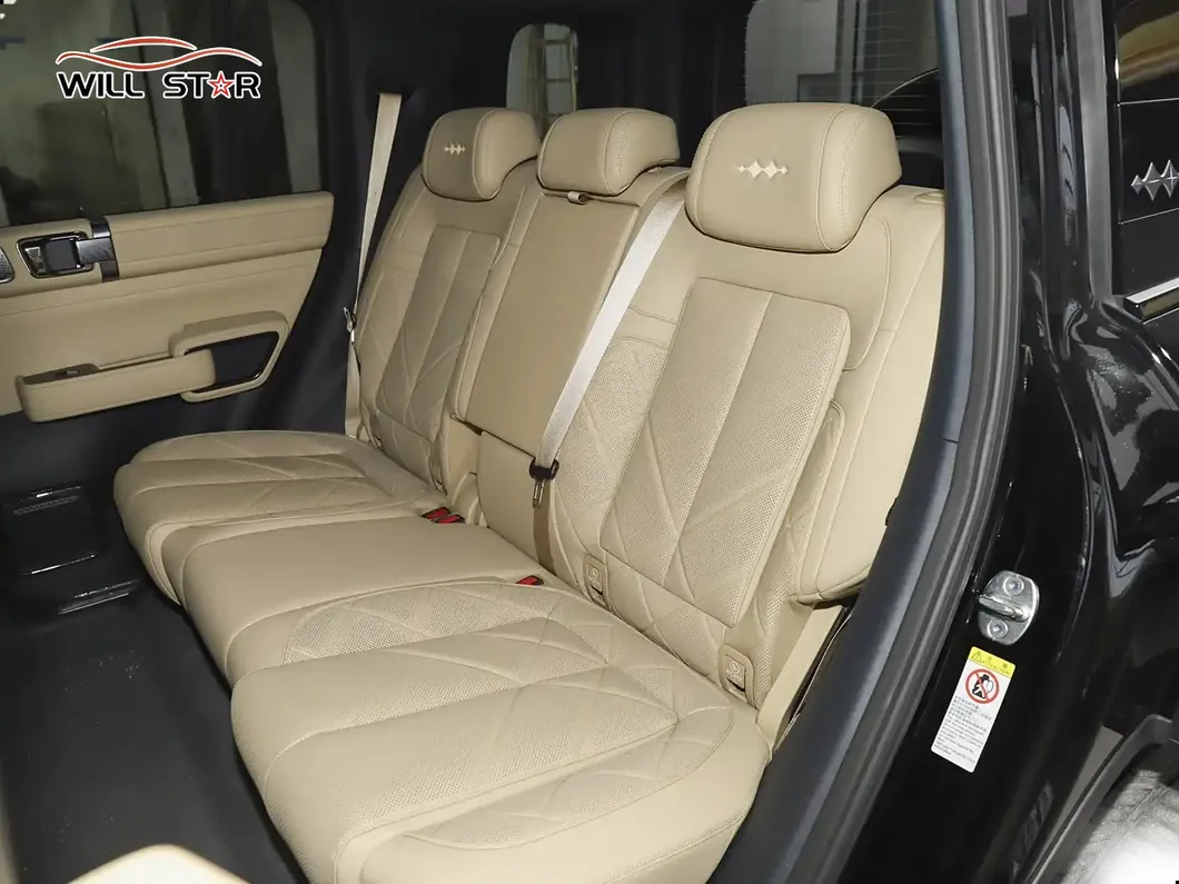 Formula Leopard 5 Lighting