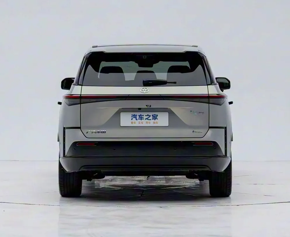 Electric Vehicle View 4