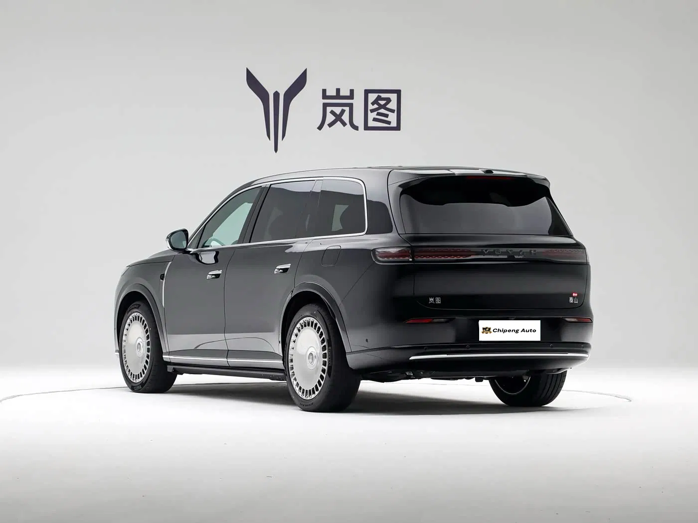 Voyah Taishan: Luxury SUV with Plug-in Hybrid Technology and Spacious Design