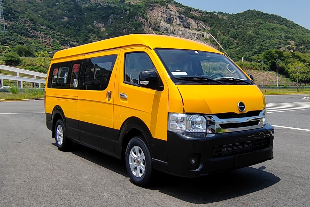 High-Efficiency Chinese Electric Minivan with 360km Range