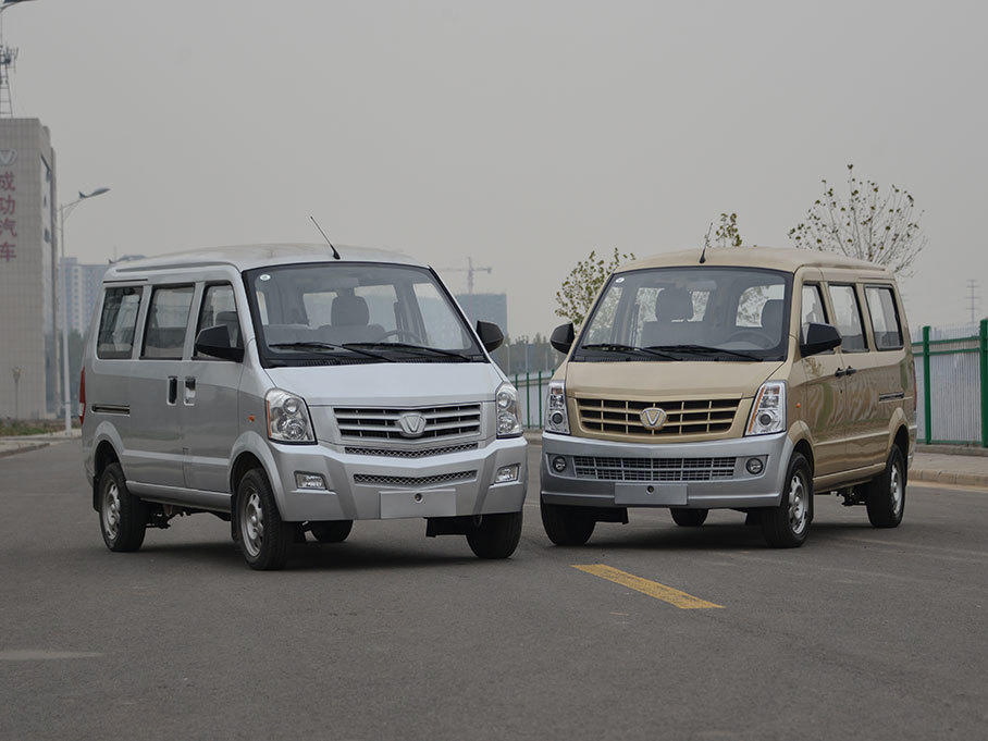1.5L Gasoline Minivan