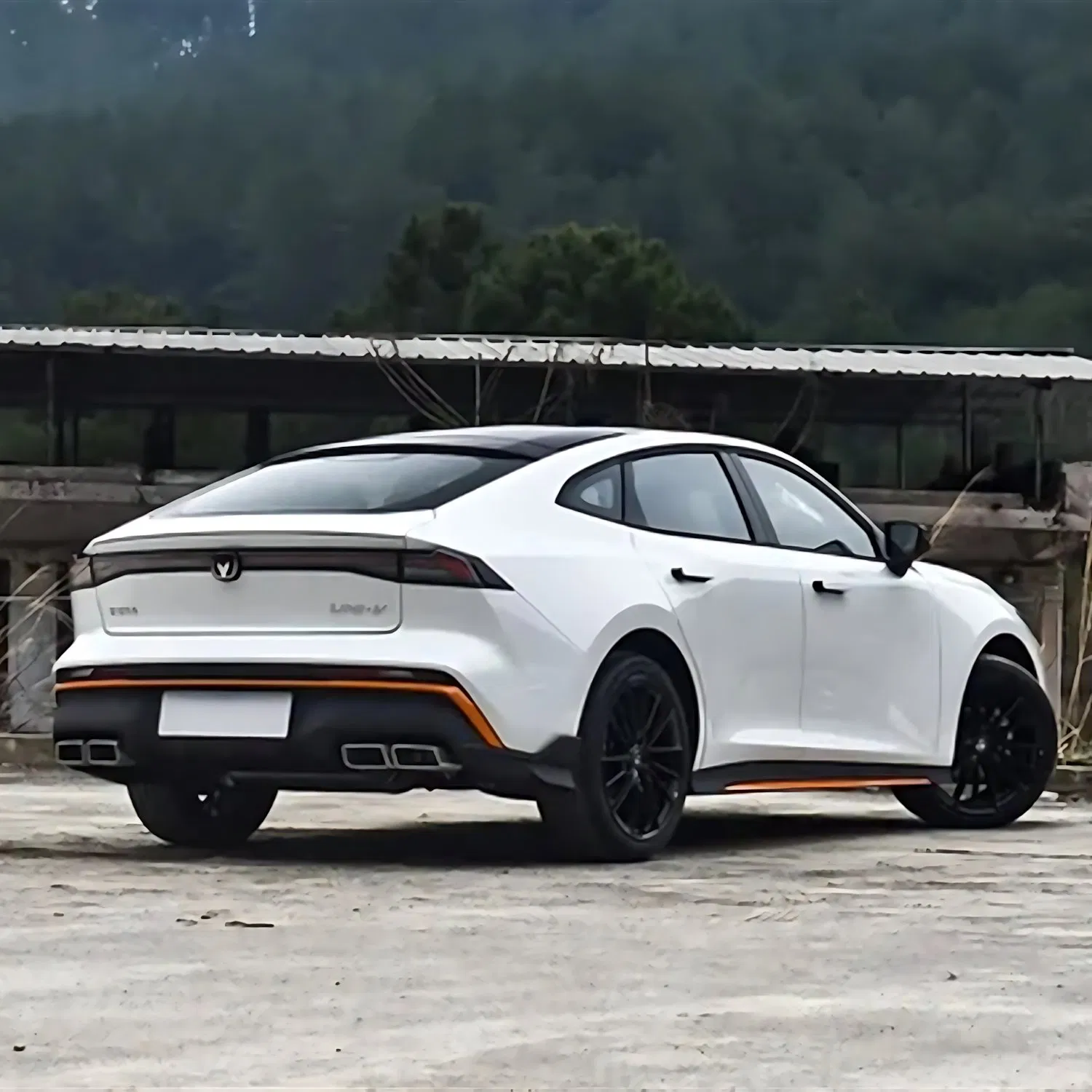 Brand New Changan Uni-V Sport Car 1.5t 2.0t Fuel Hatchback/Sedan Automatic Leather Metal 5 Economical Gasoline Engine New Used Car