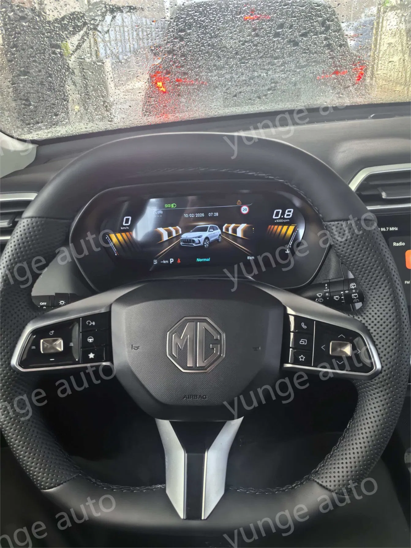 2026 New Mg Zs Luxury Gasoline Conventional Fuel Automatic Compact Vehicles Auto SUV Car for Personal Use