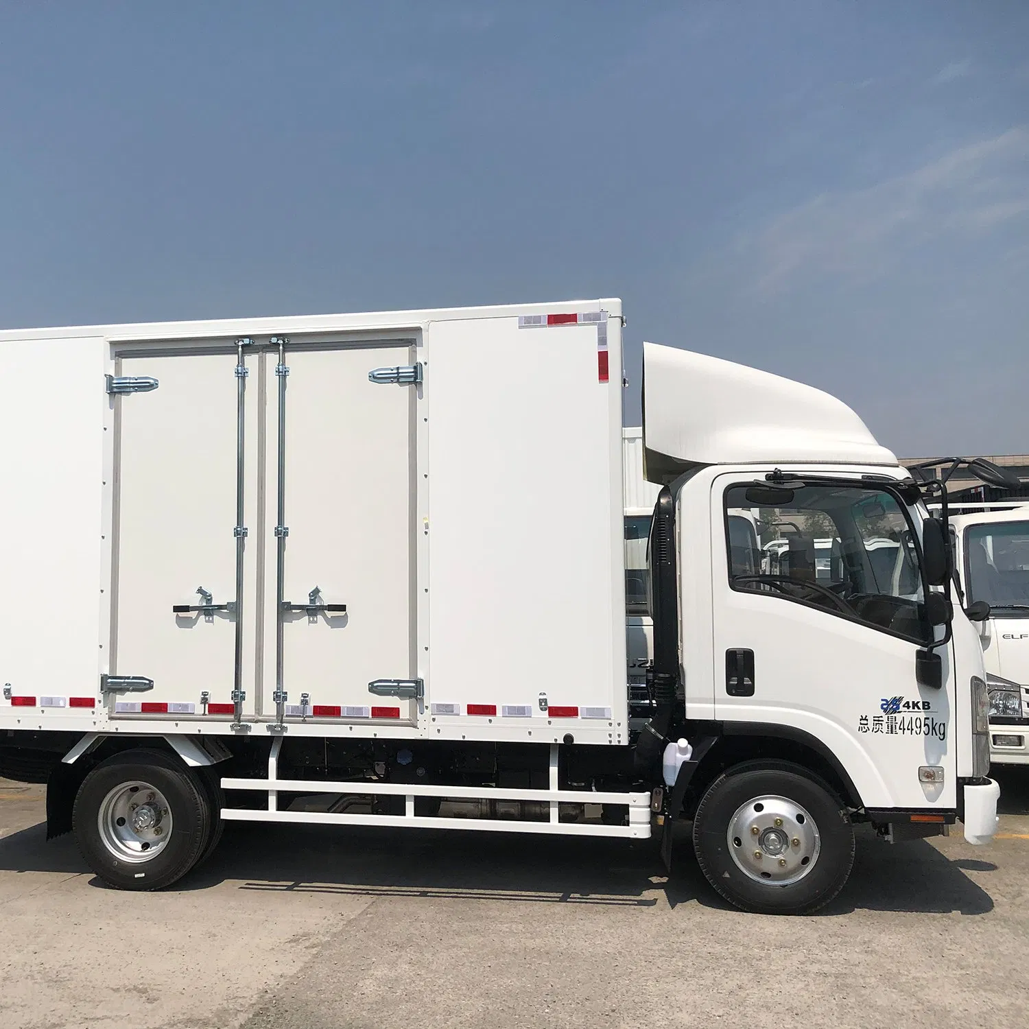 a Reliable Cold Chain Solution The Qingling for Isuzus Refrigerated Van and Commercial Vehicle