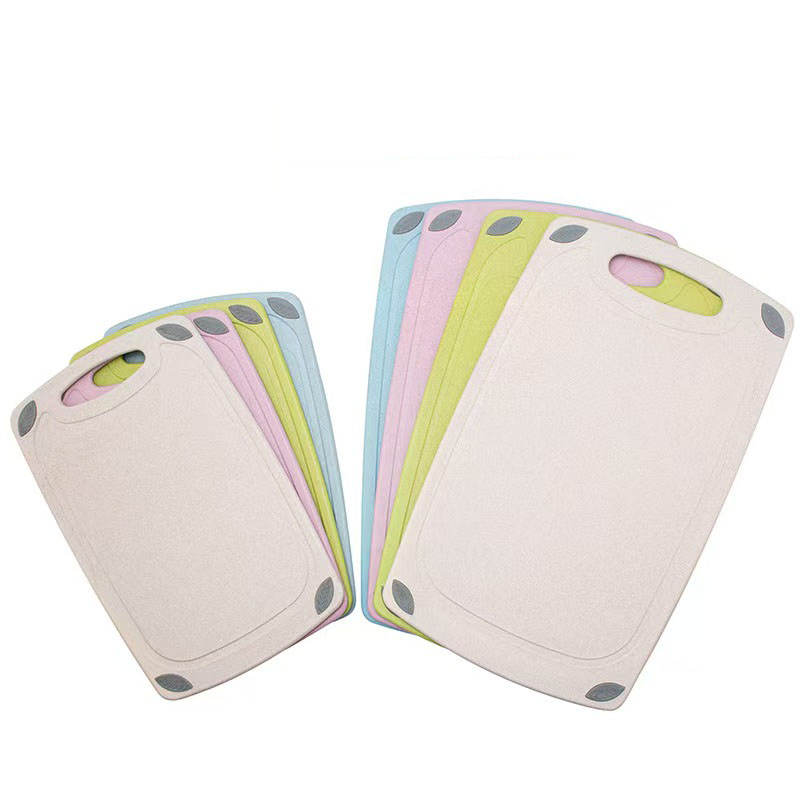 Innovative Double-Sided Cutting Board Made of Plastic for Easy Prep