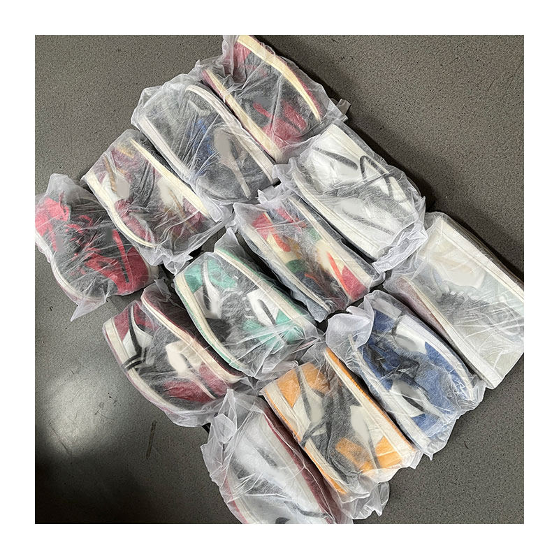 Sepatu Bekas Bola Basket Pria Wanita Grosir Karungan Branded Gratis Ongkir Thailand Vietnam Import Kualitas Tinggi