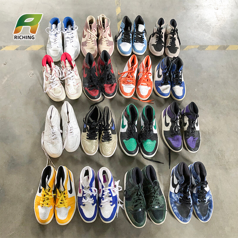 Sepatu Bekas Branded Original Hiking Running Sepak Bola Asia VIP Japan Korea Import Wholesale