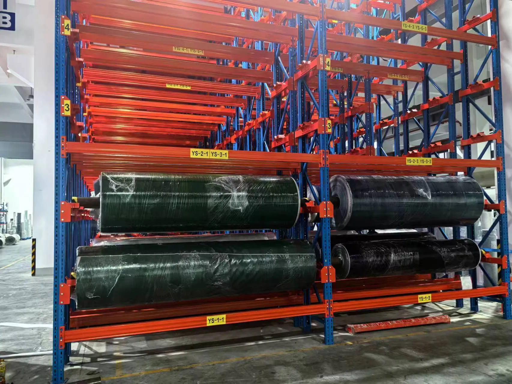 Factory Price Energy-Efficient High Capacity Safety Warehouse Storage Rack Electric Mobile Racking System by Jinhui Manufacture