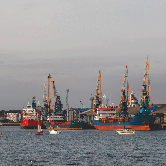 Fastest Cheapest Sea Air Shipping's Items Cargo Shipping Door to Door to Dubai/Qatar