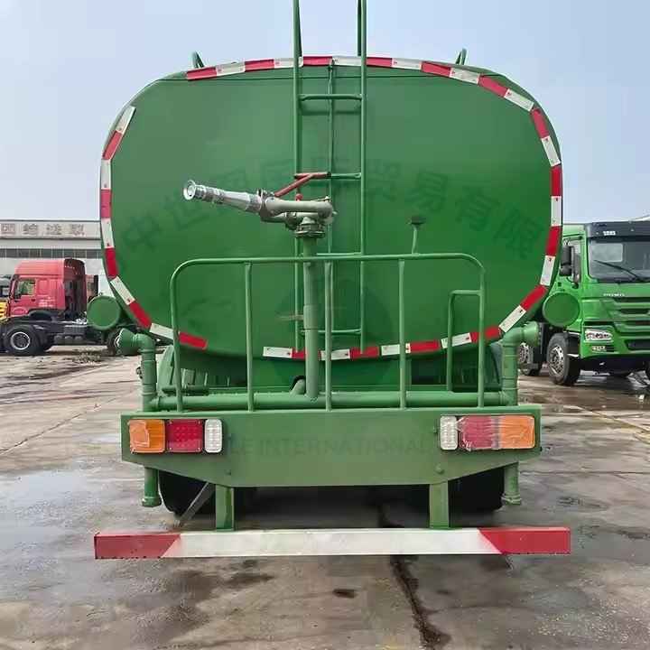 Durable 20000L Sinotruk HOWO Water Tanker - Import Now