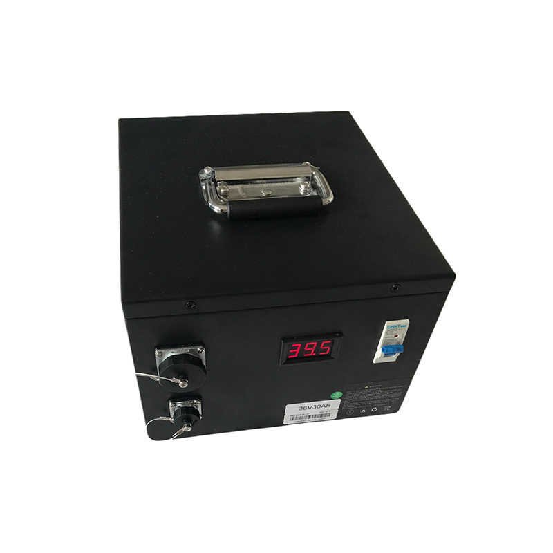 China No memory effect 36V 30Ah LiFePO<sub>4</sub> battery pack with voltage indicator and handle Factories, Products
