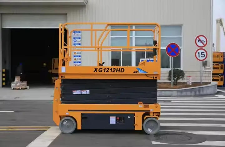 Electric Scissor Lift 3